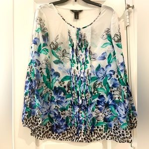 White House Black Market Chiffon Like Blouse